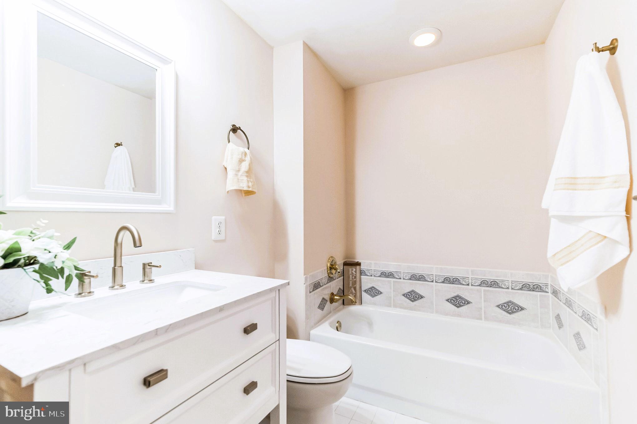 CHRISTY ESTATES - Residential