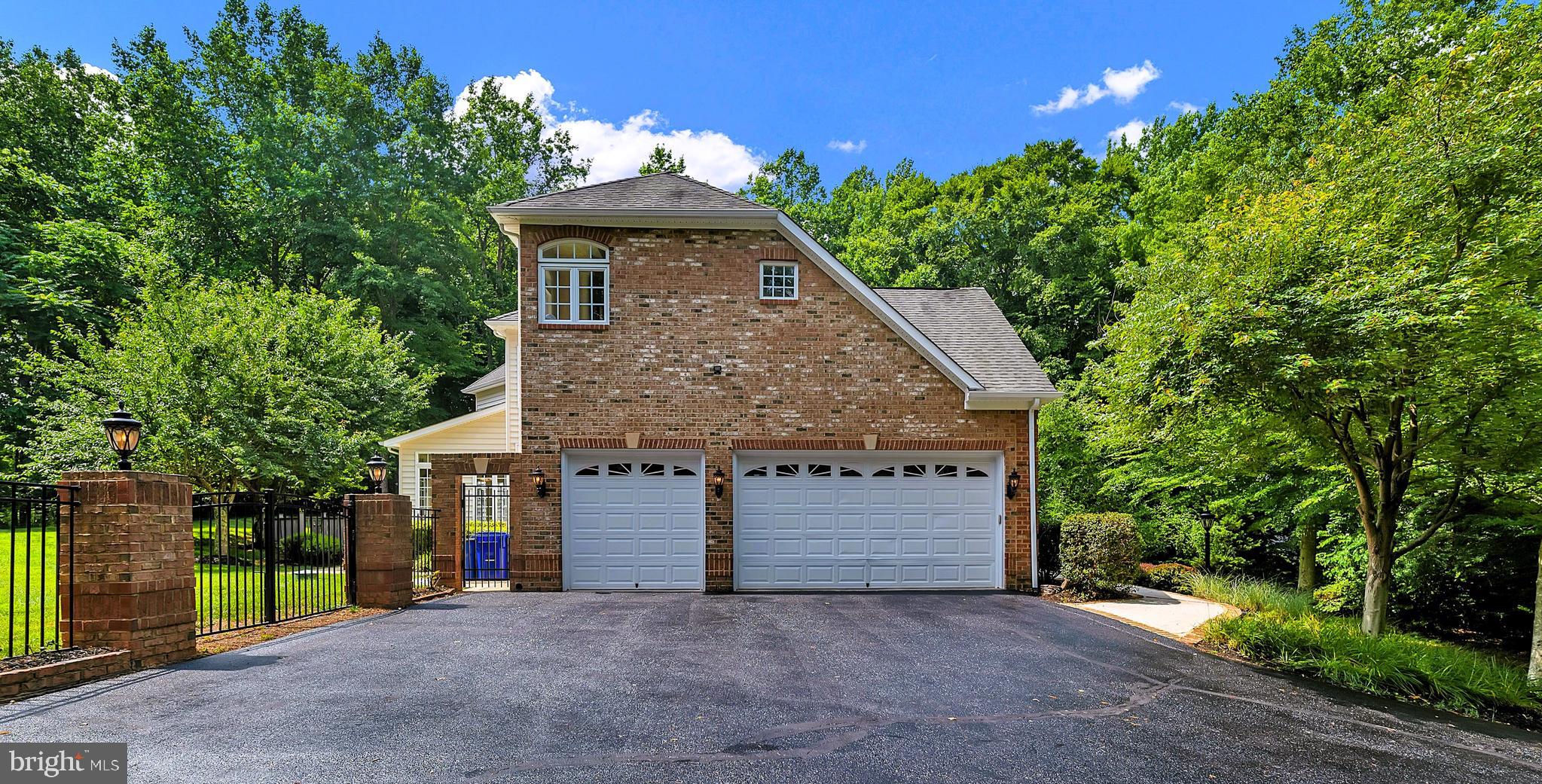 CHRISTY ESTATES - Residential