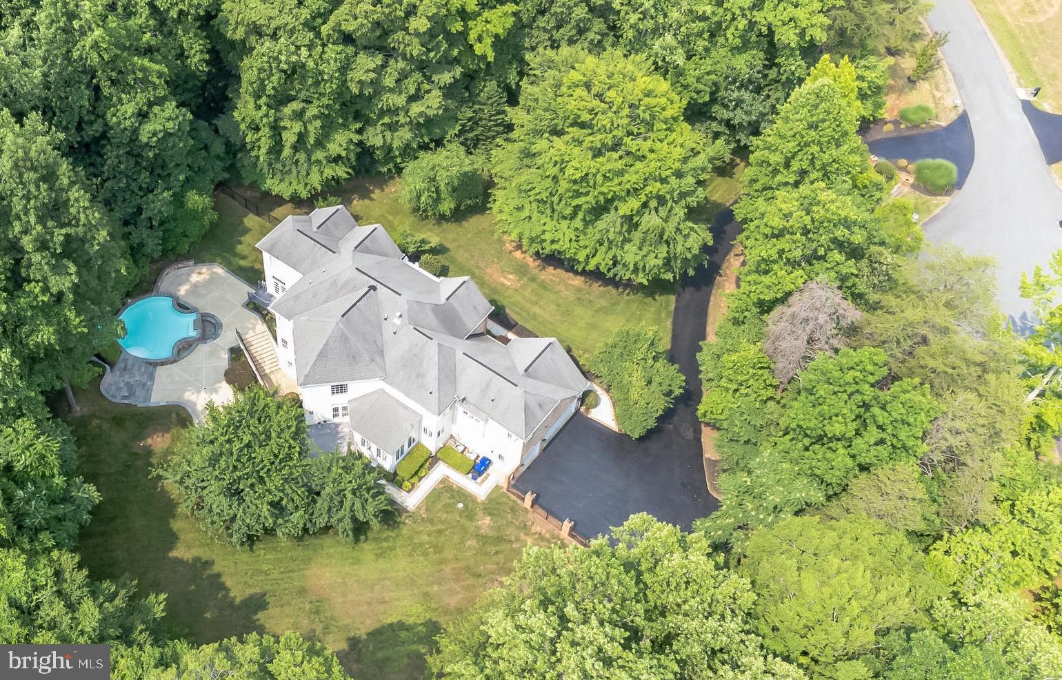 CHRISTY ESTATES - Residential