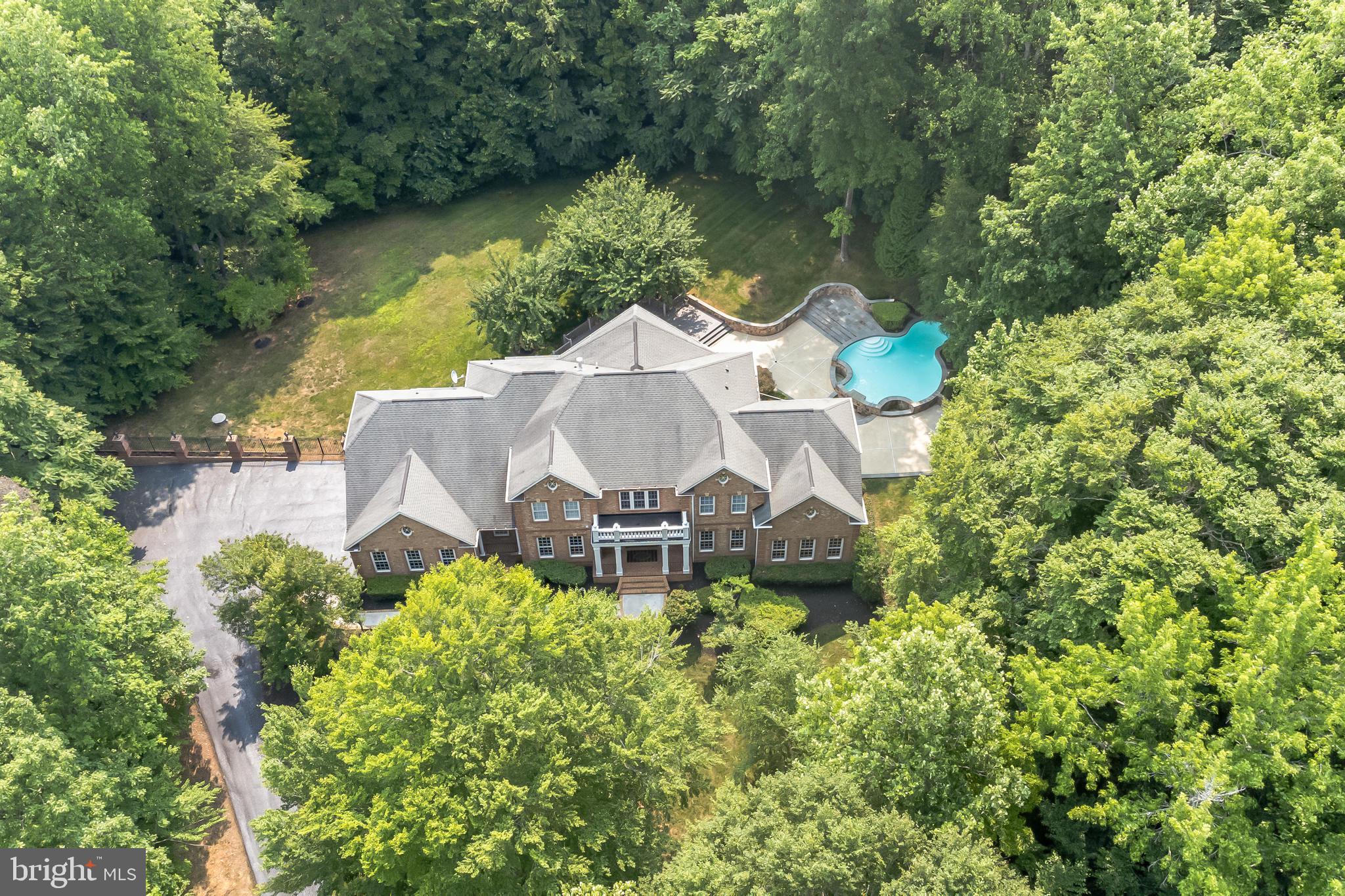 CHRISTY ESTATES - Residential