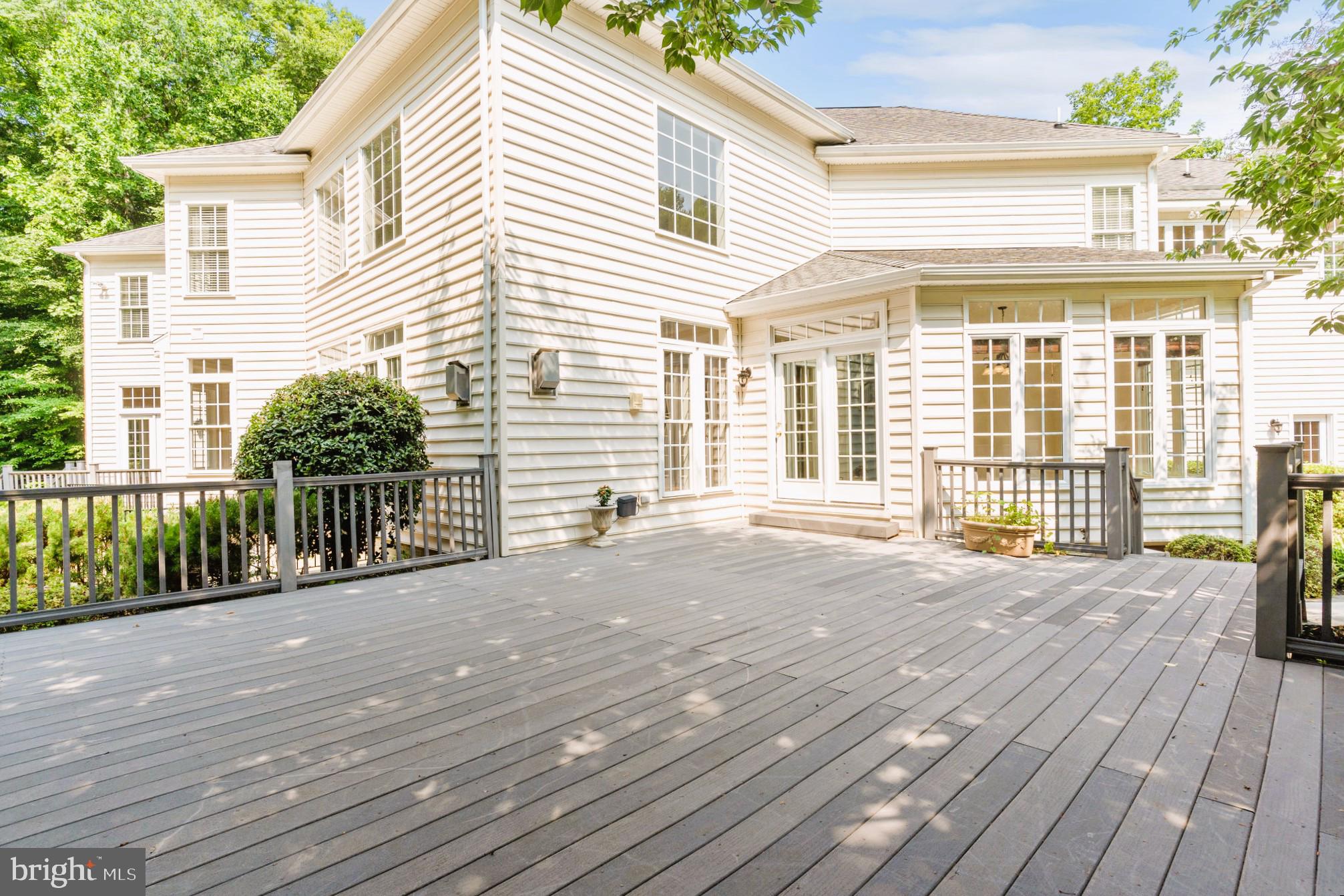 CHRISTY ESTATES - Residential