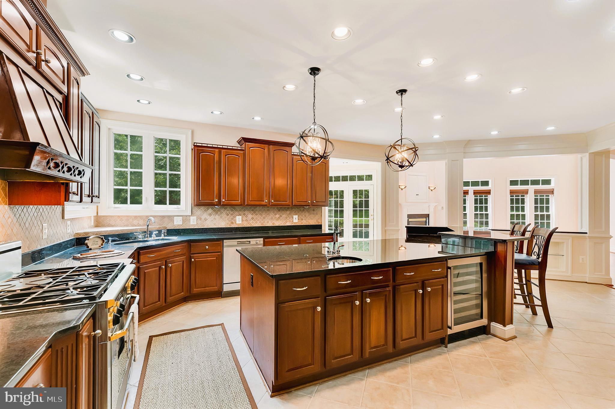 CHRISTY ESTATES - Residential