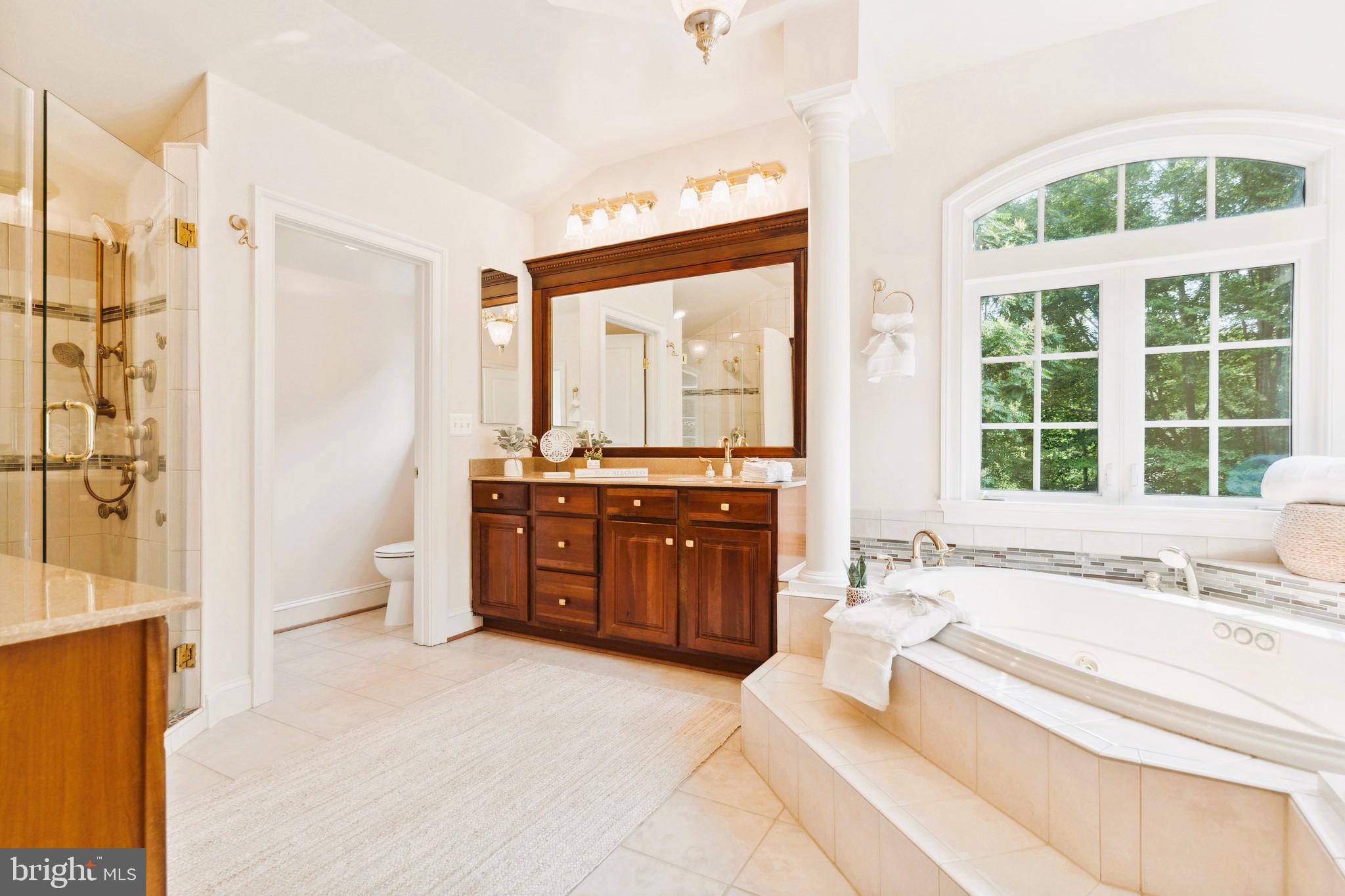 CHRISTY ESTATES - Residential