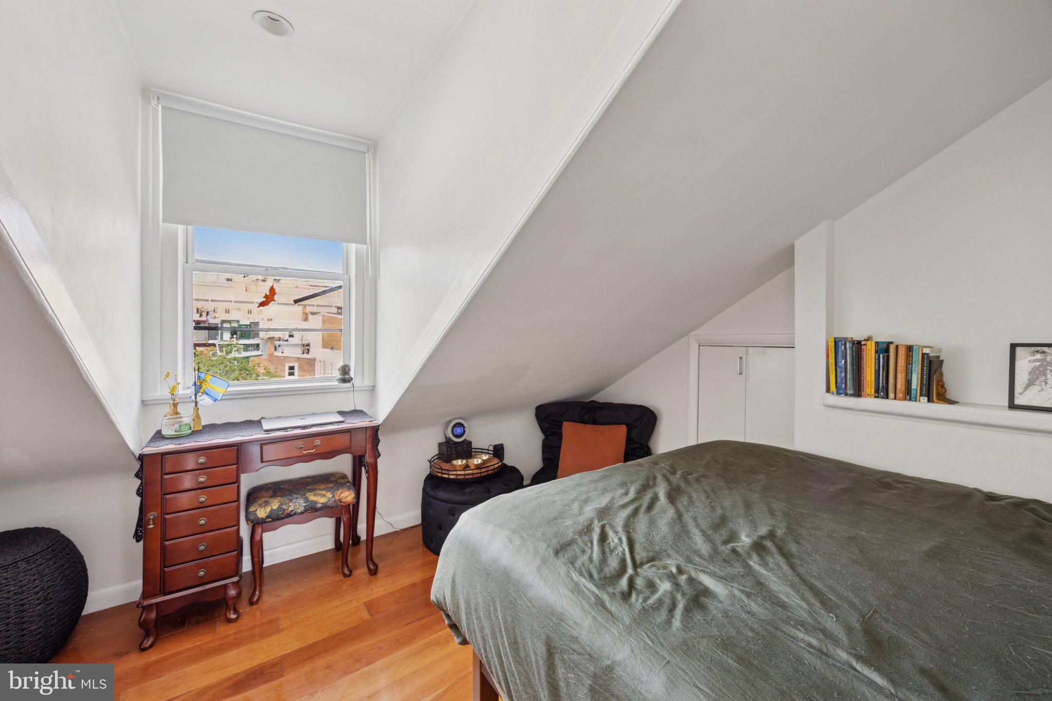 WASHINGTON SQ WEST - Residential