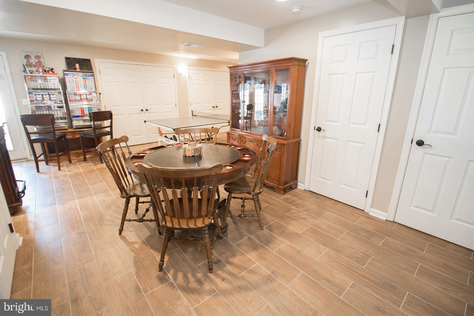 GREENBRIER - Residential