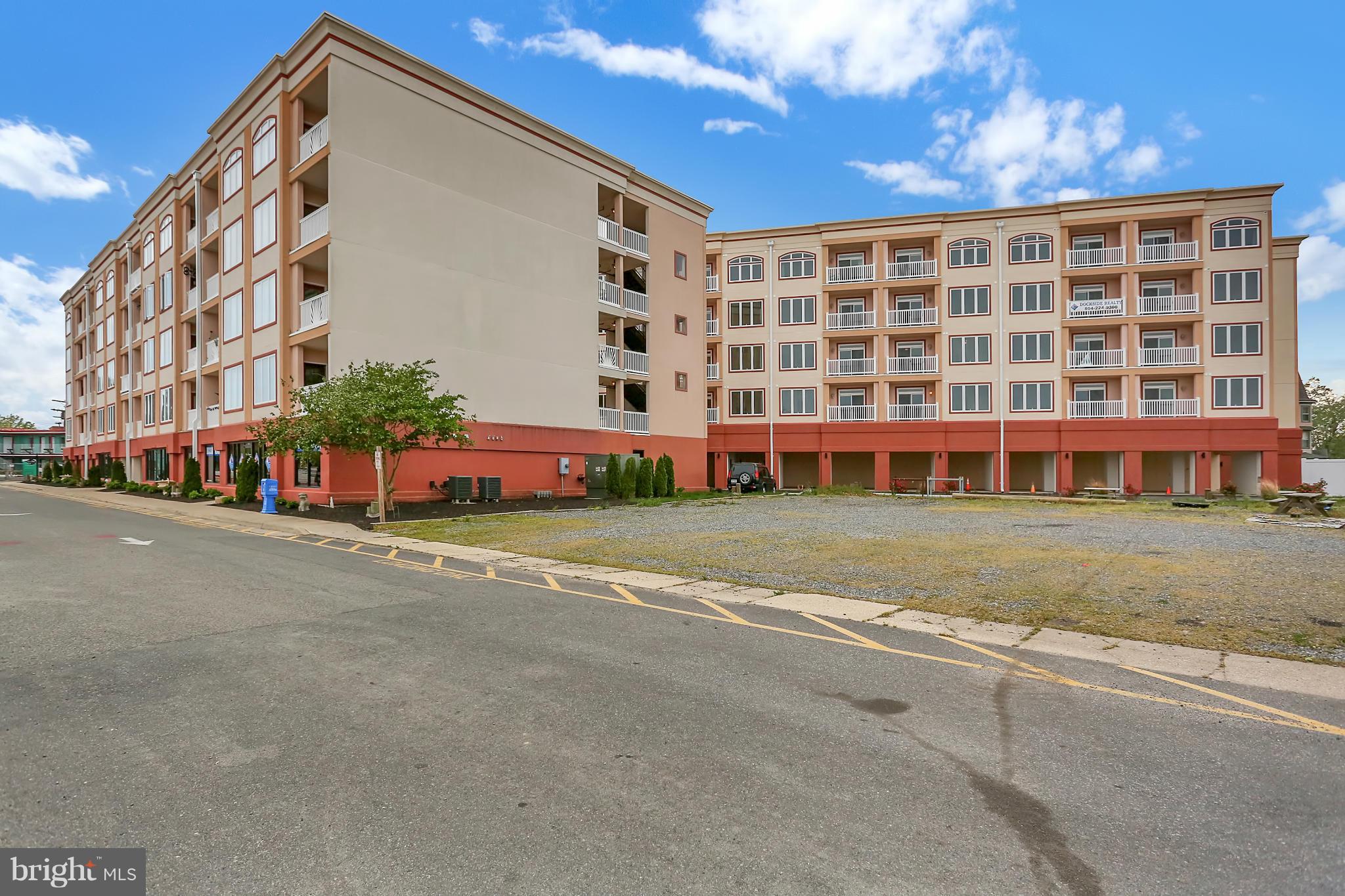 POTOMAC RENAISSANCE - Residential