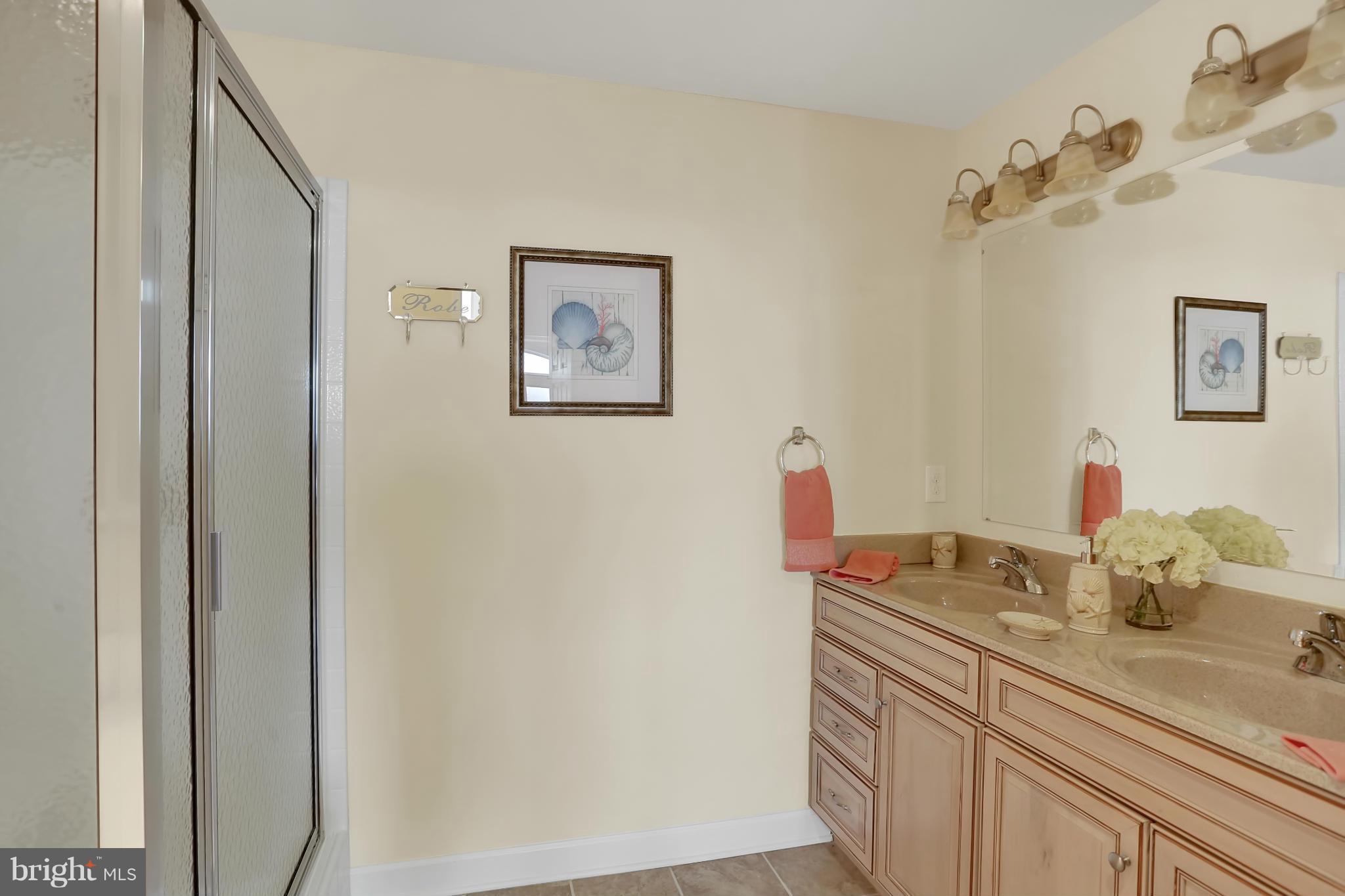 POTOMAC RENAISSANCE - Residential