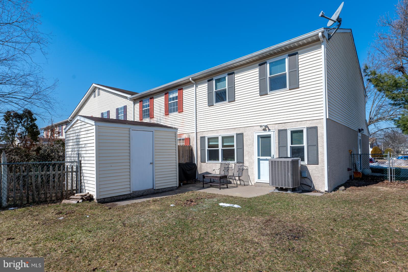 QUAKERS GREENE - Residential