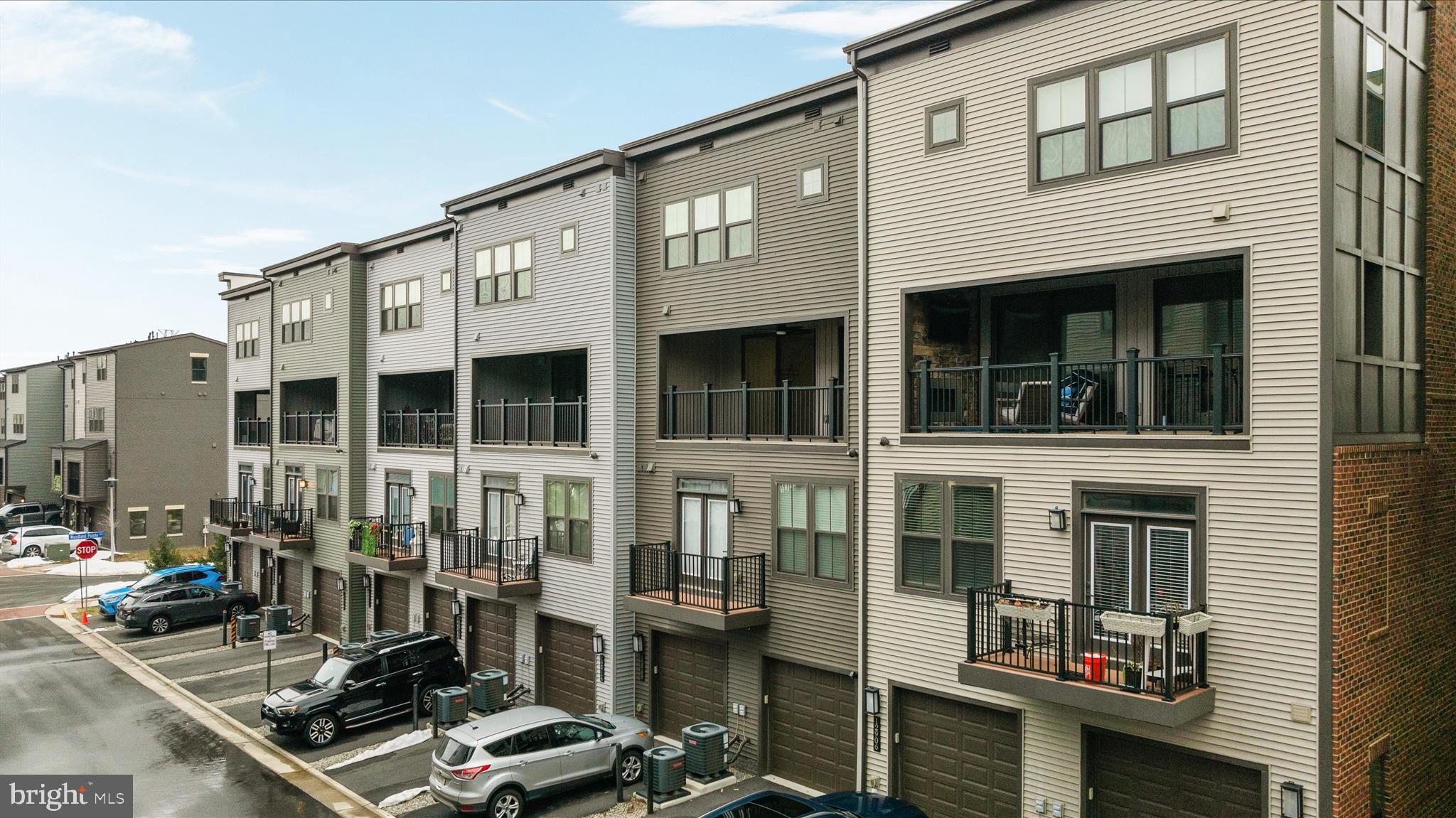 WOODLAND PARK - Residential