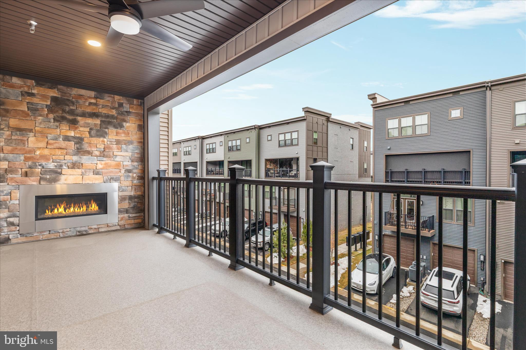 WOODLAND PARK - Residential