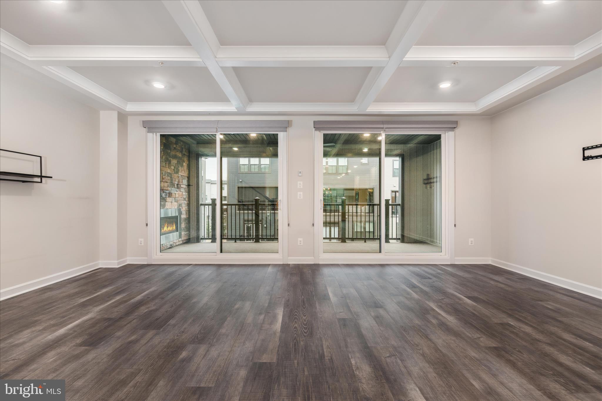 WOODLAND PARK - Residential