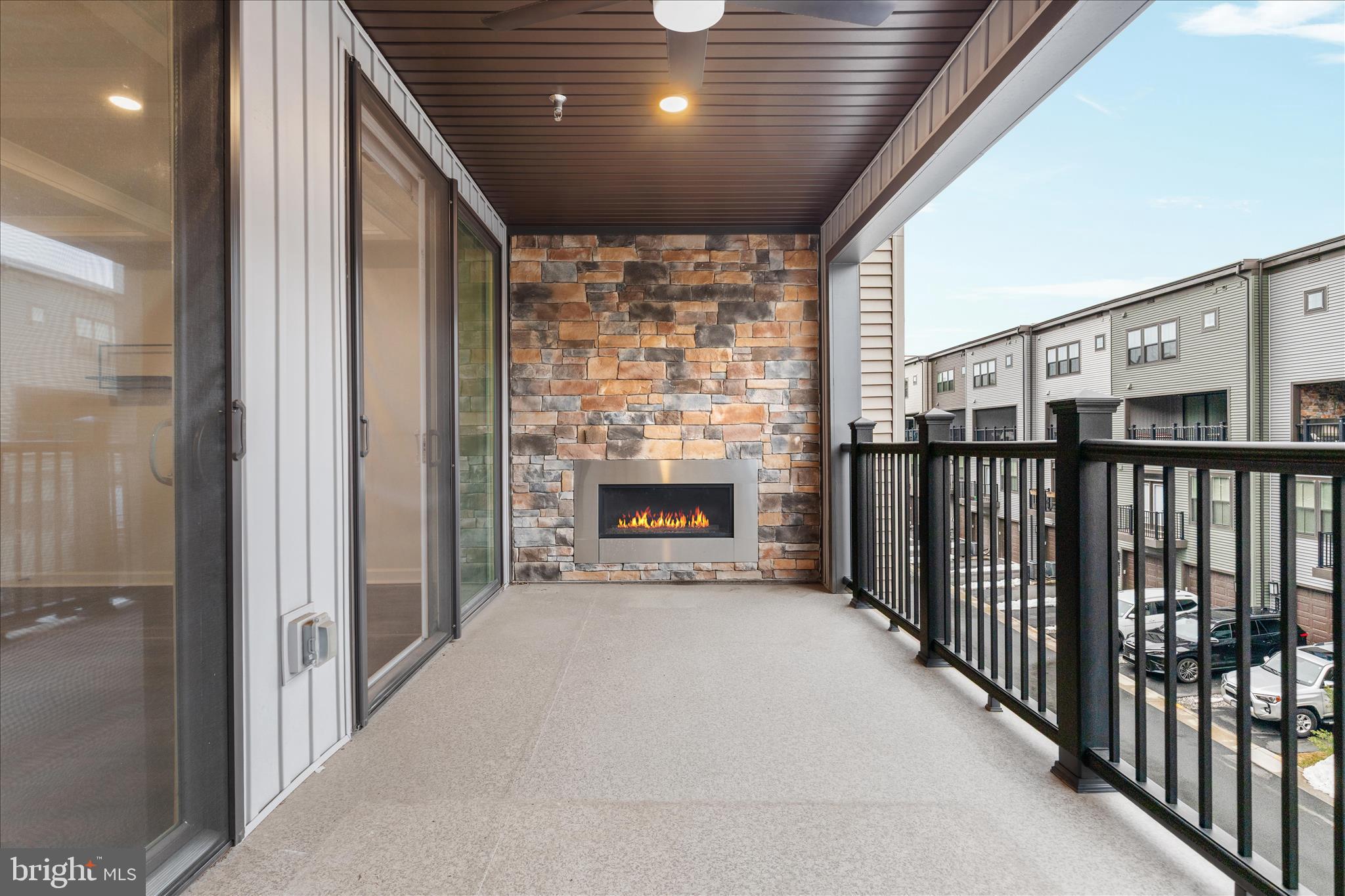 WOODLAND PARK - Residential