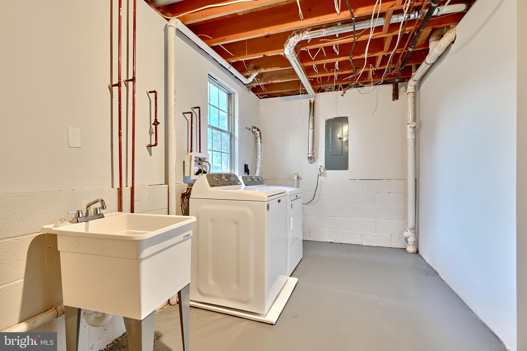 CUNNINGHILL COVE - Residential