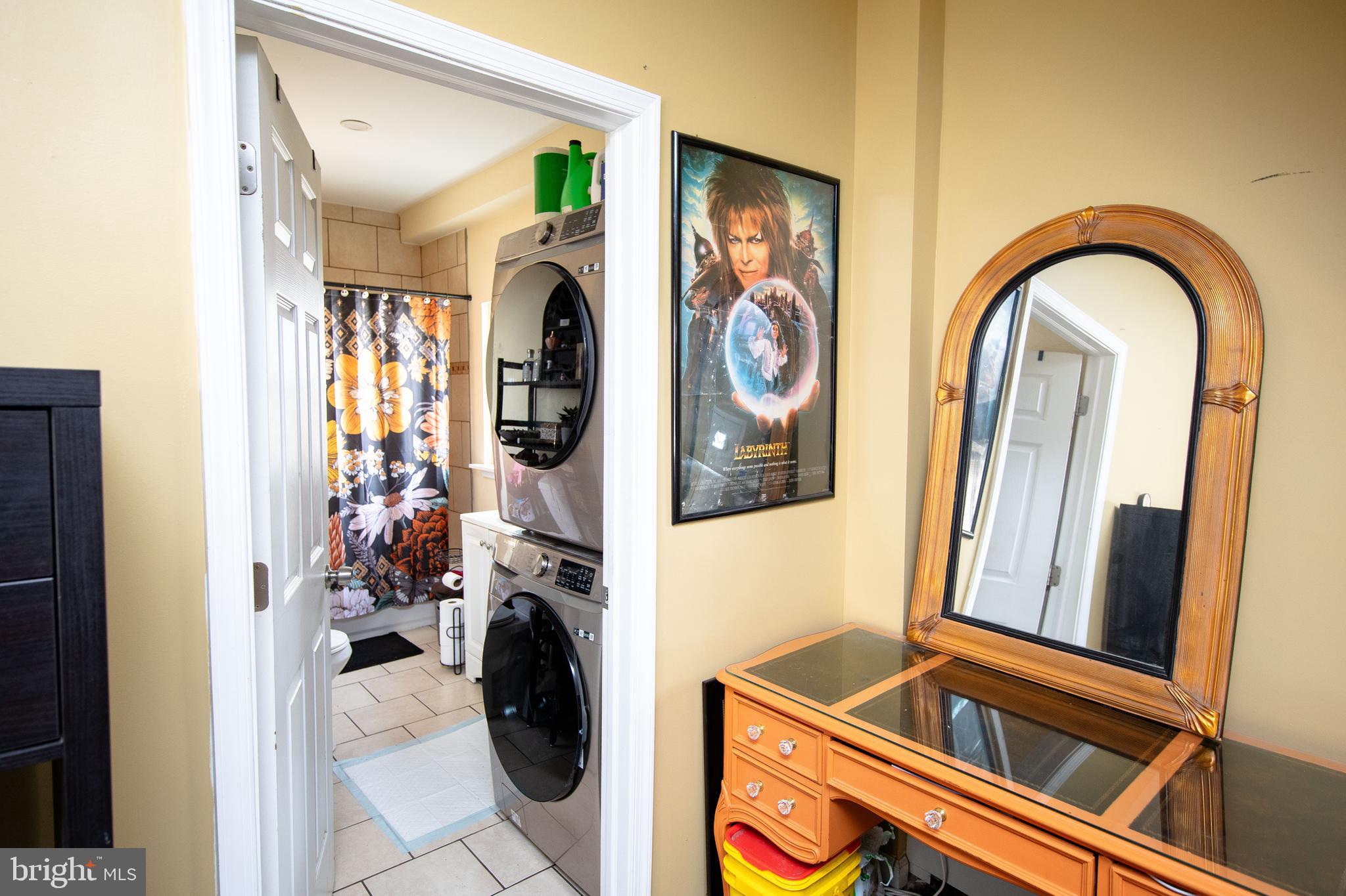 CROYDON HGTS - Residential