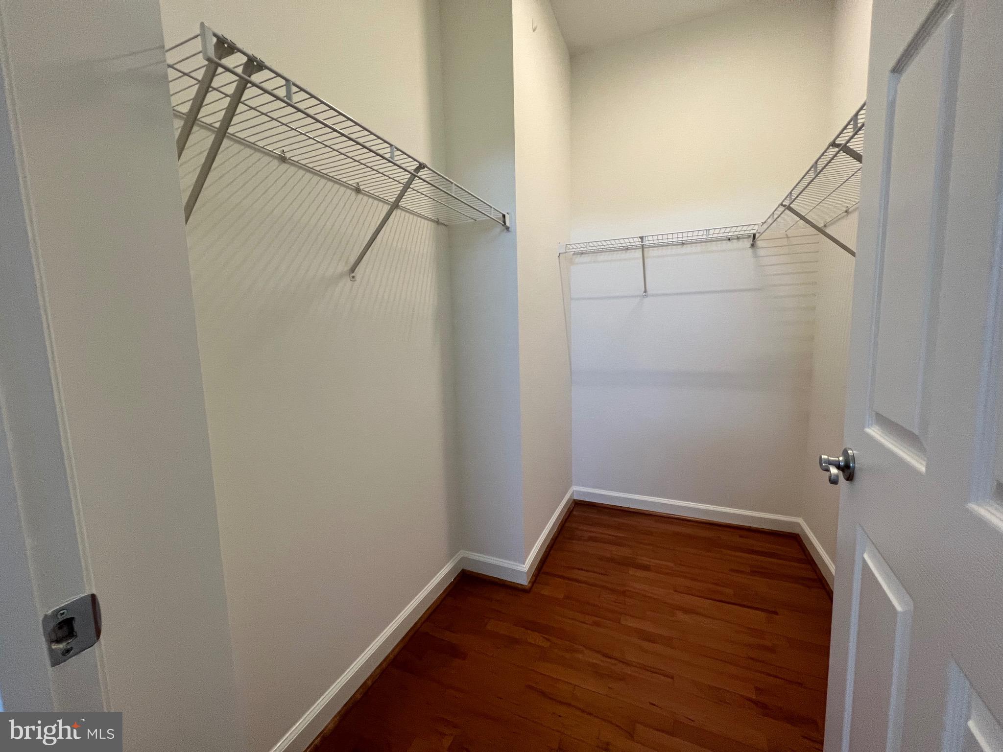 RIVER CLUB 1 AT BELMONT - Residential Lease