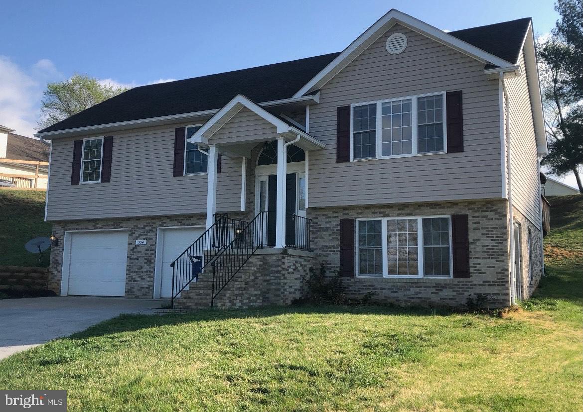 WESTVIEW RIDGE - Residential Lease