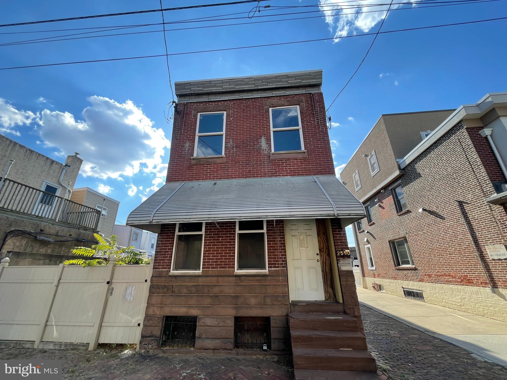 PORT RICHMOND - Residential