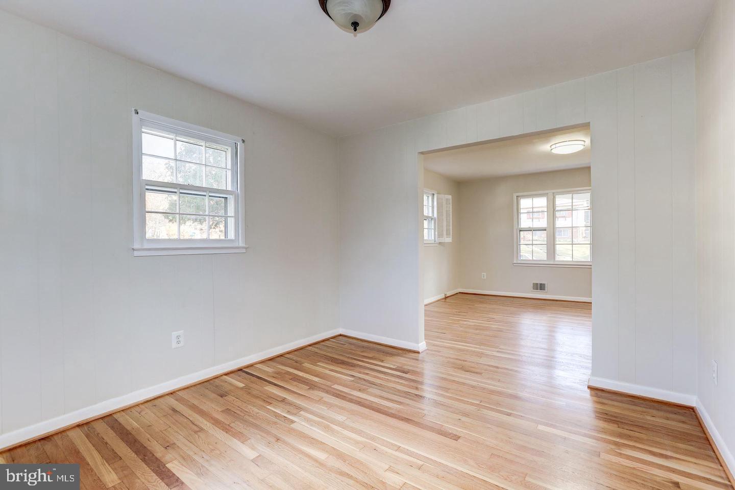 ASPEN HILL PARK - Residential Lease