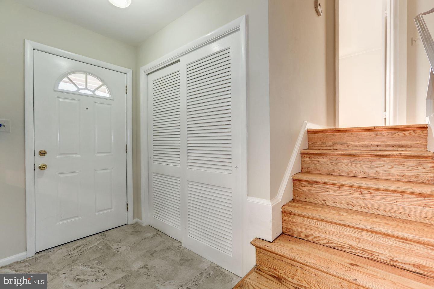 ASPEN HILL PARK - Residential Lease