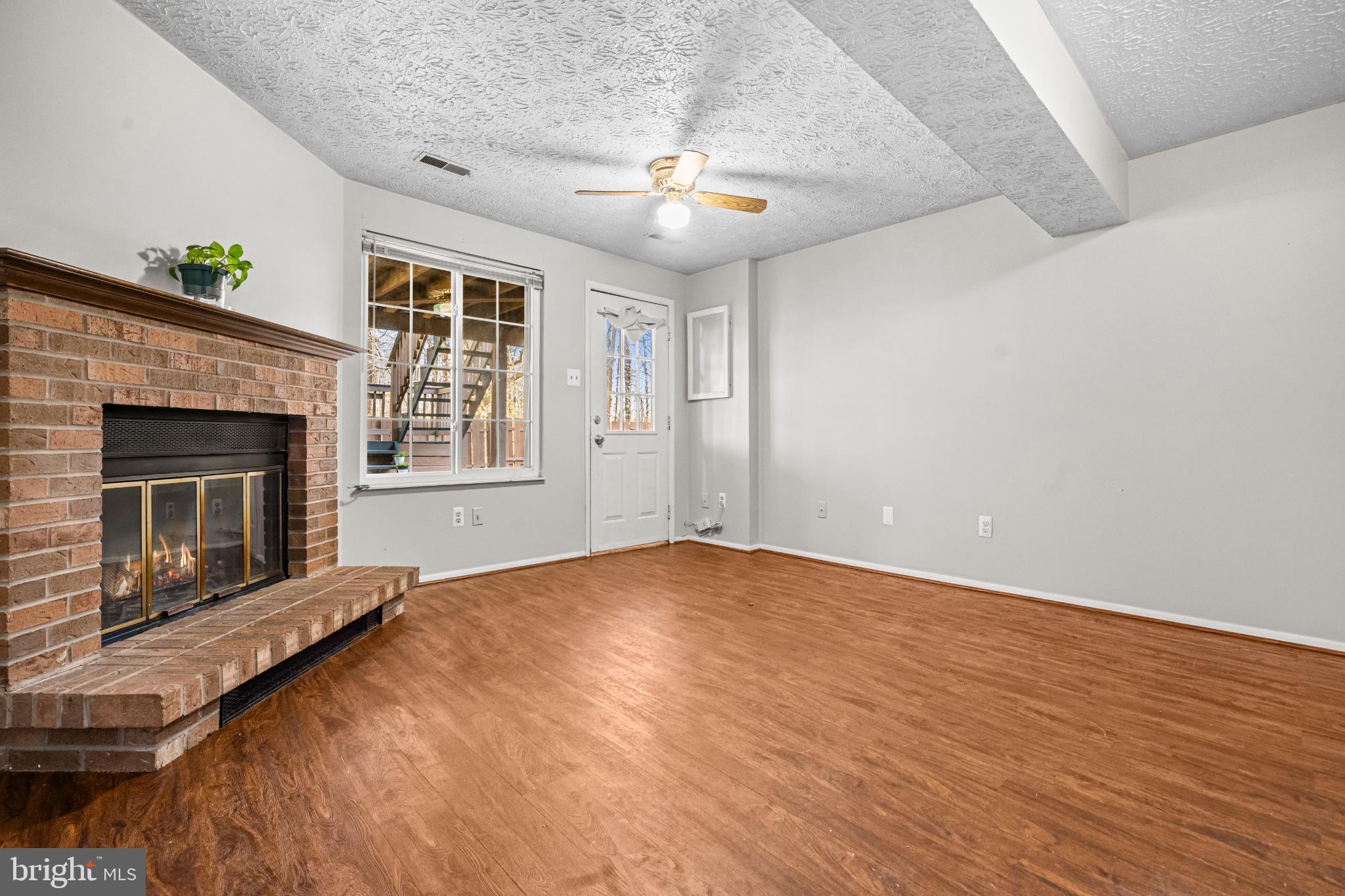 NEWINGTON COMMONS - Residential