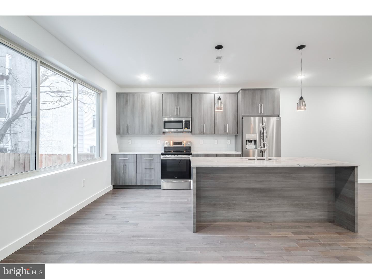 LUDLOW - Residential Lease