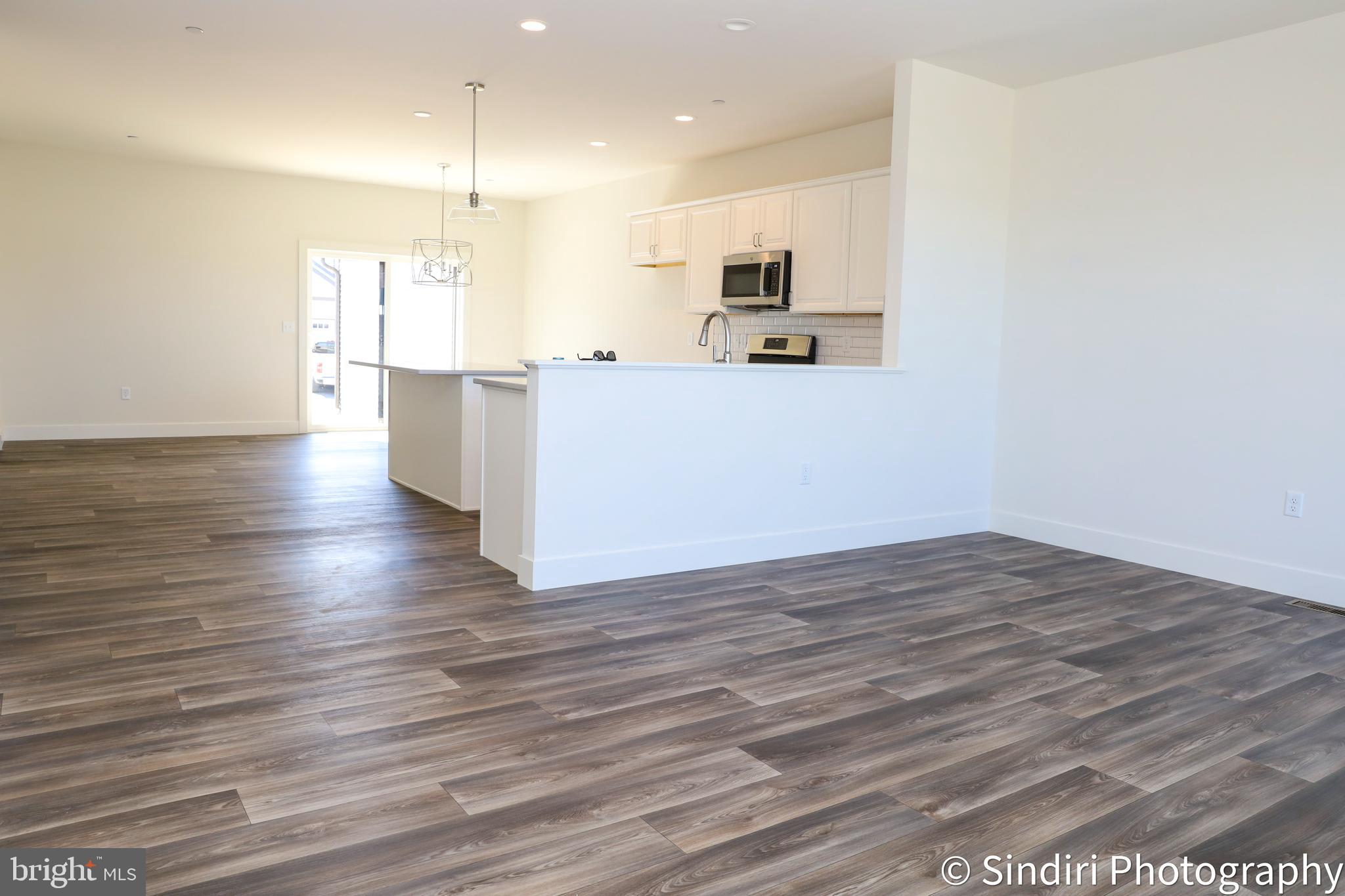 MADISON COURT - Residential Lease