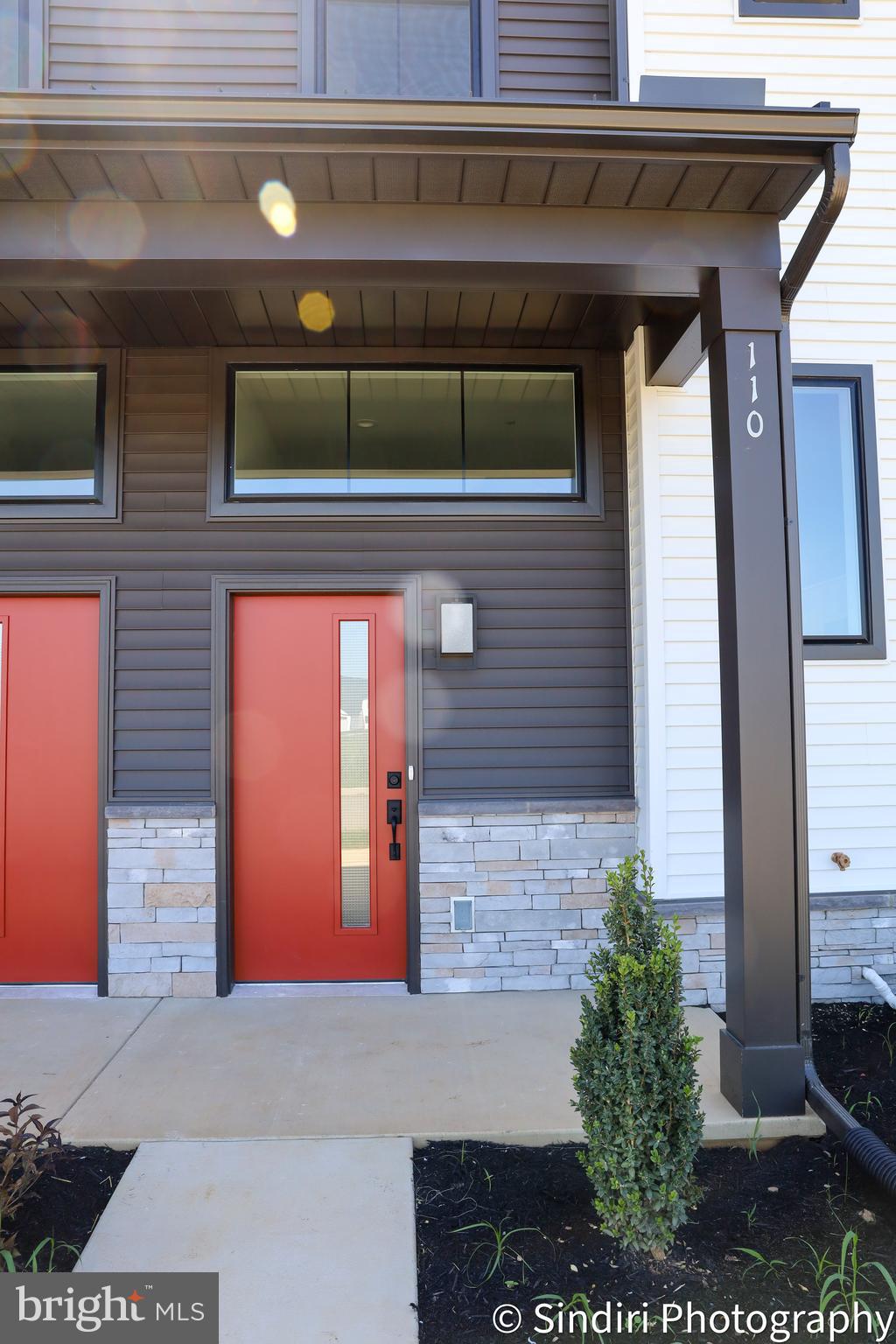 MADISON COURT - Residential Lease