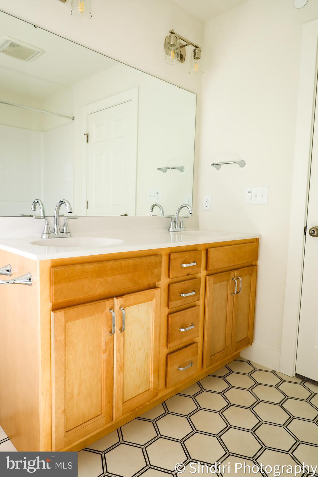 MADISON COURT - Residential Lease