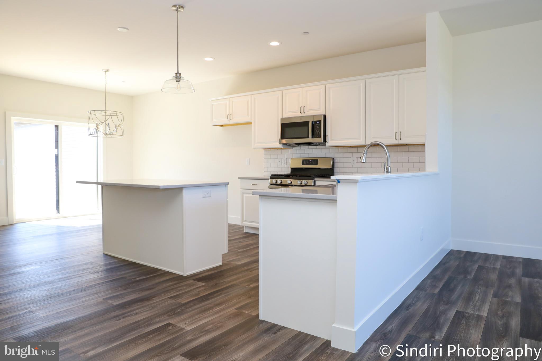 MADISON COURT - Residential Lease