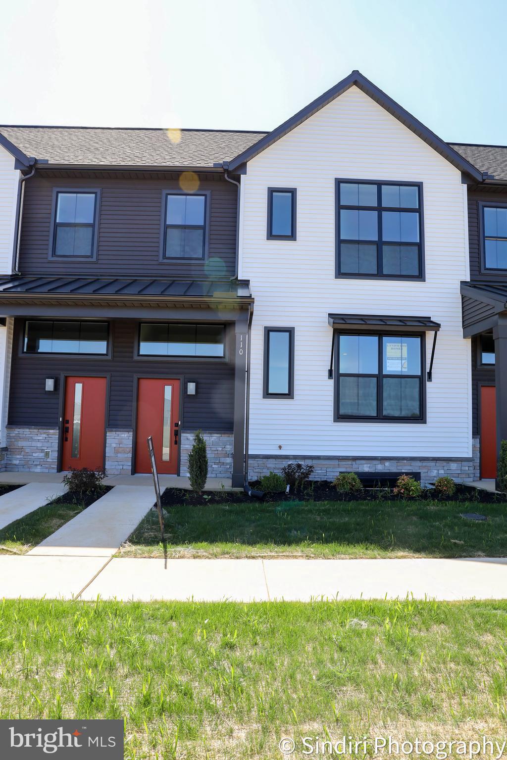 MADISON COURT - Residential Lease