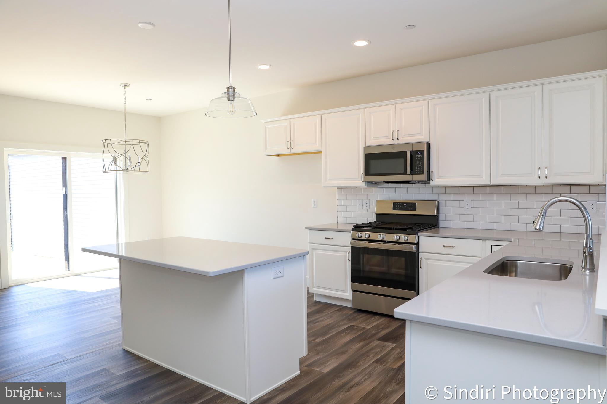 MADISON COURT - Residential Lease