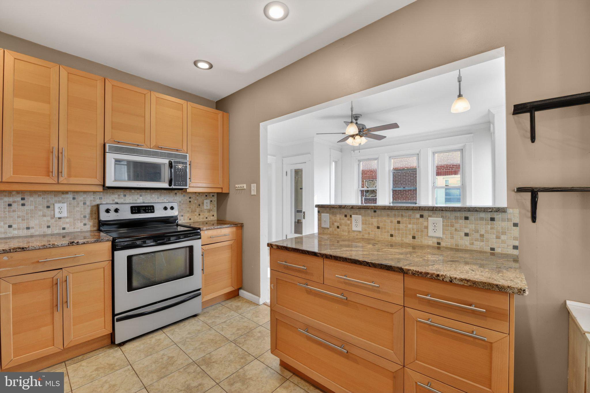 2542 CLEVELAND AVENUE