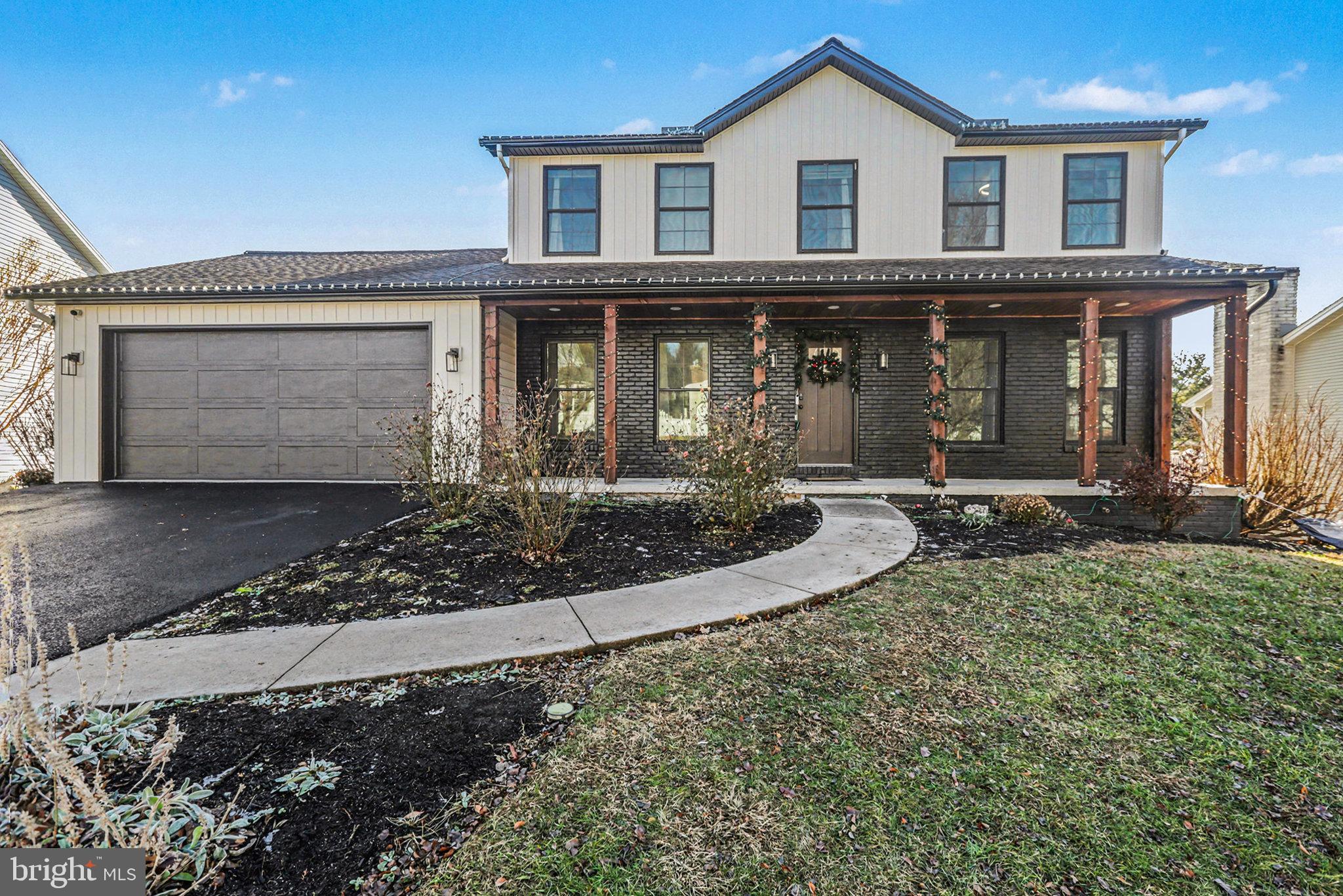 SUNNY HILL FARMS - Residential