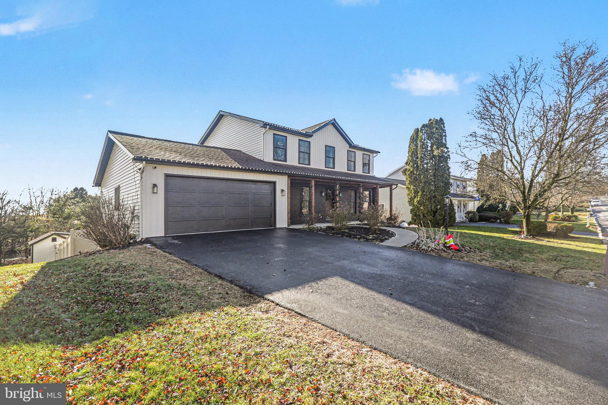 SUNNY HILL FARMS - Residential