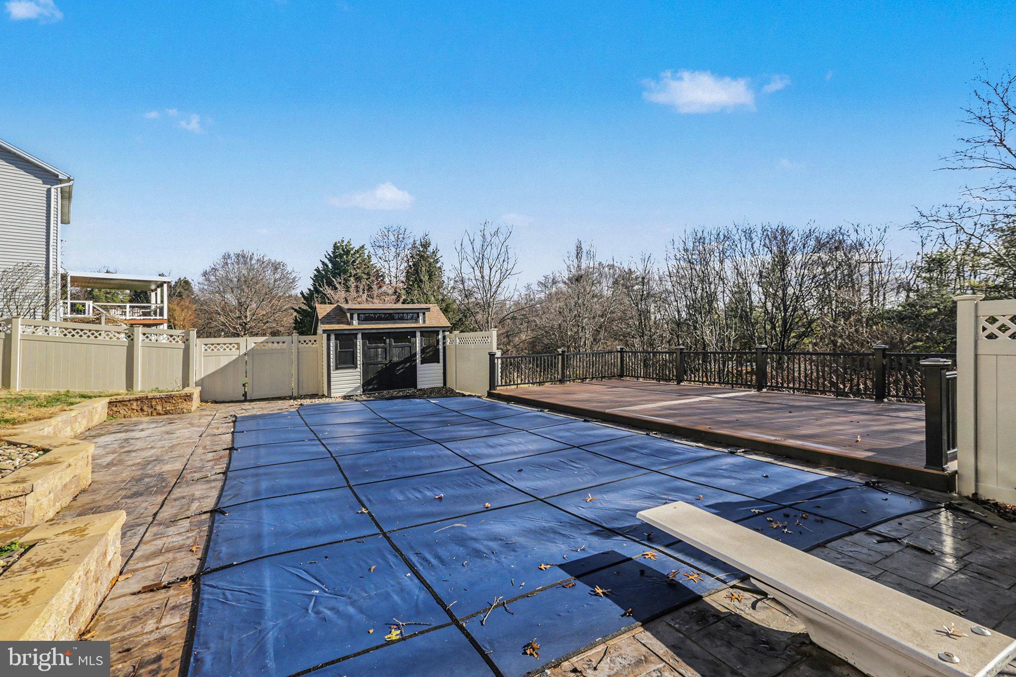 SUNNY HILL FARMS - Residential