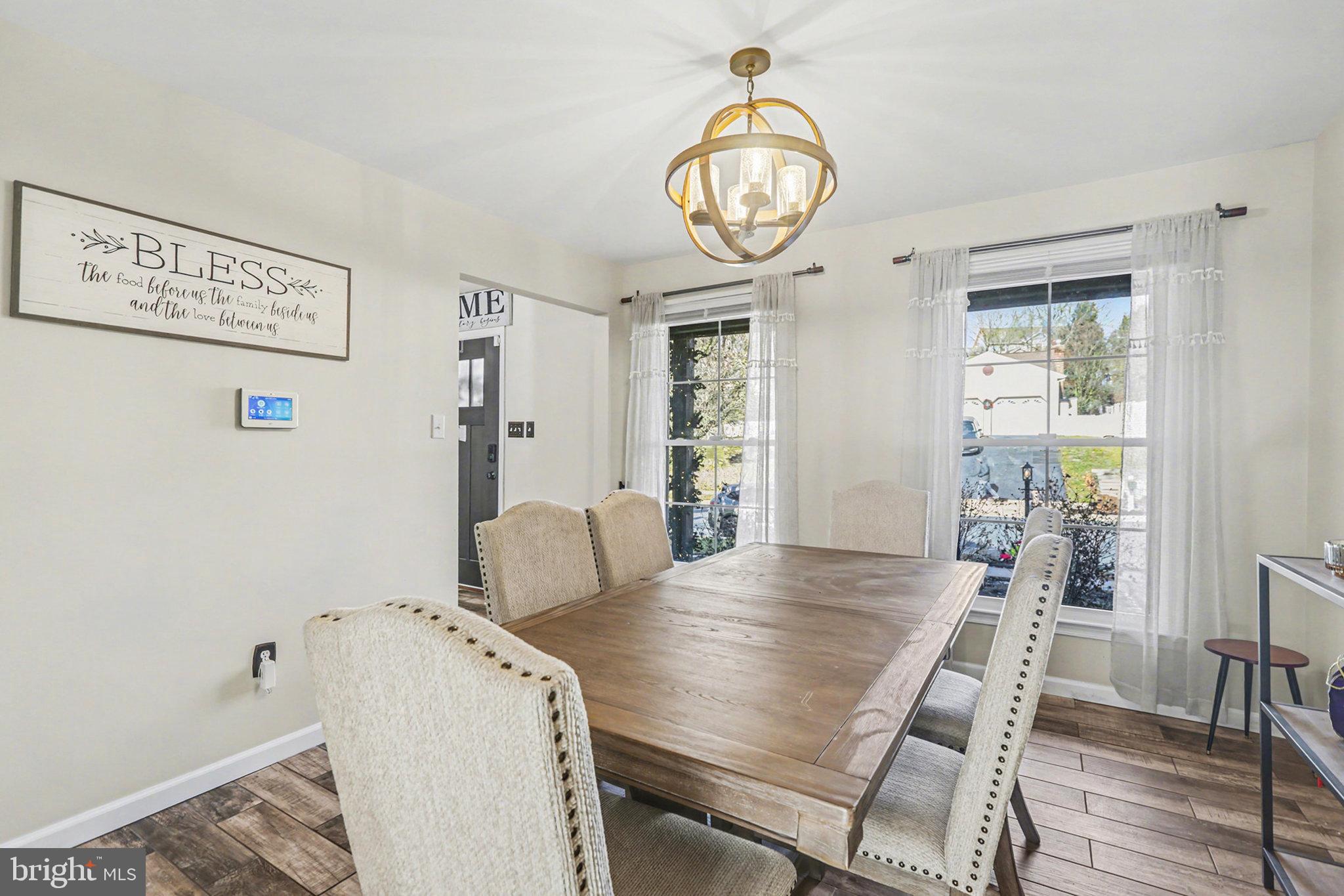 SUNNY HILL FARMS - Residential