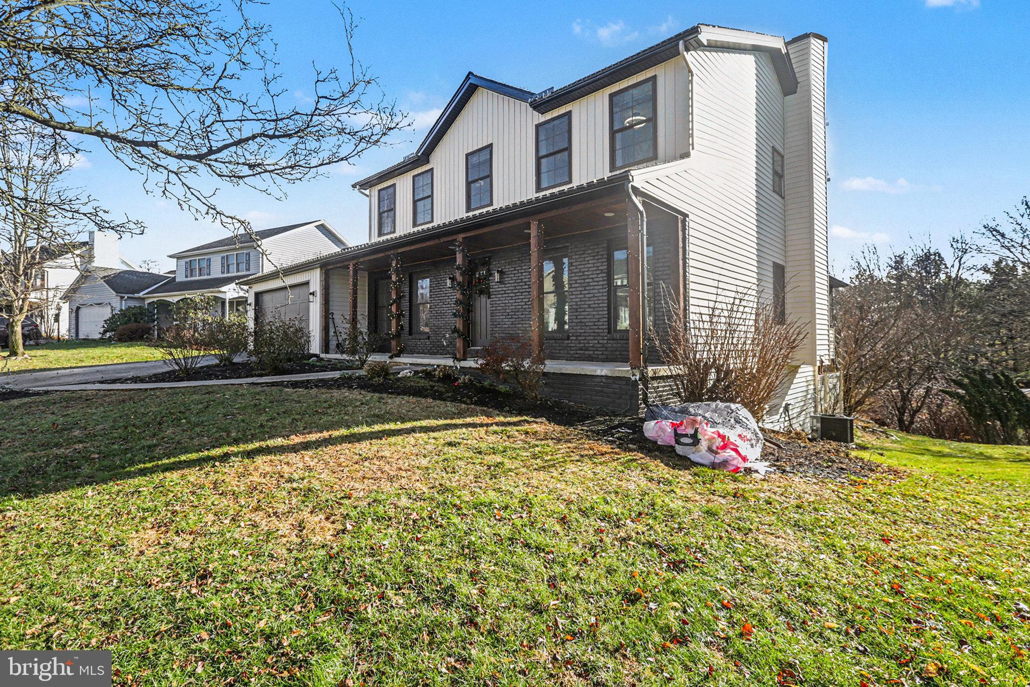 SUNNY HILL FARMS - Residential