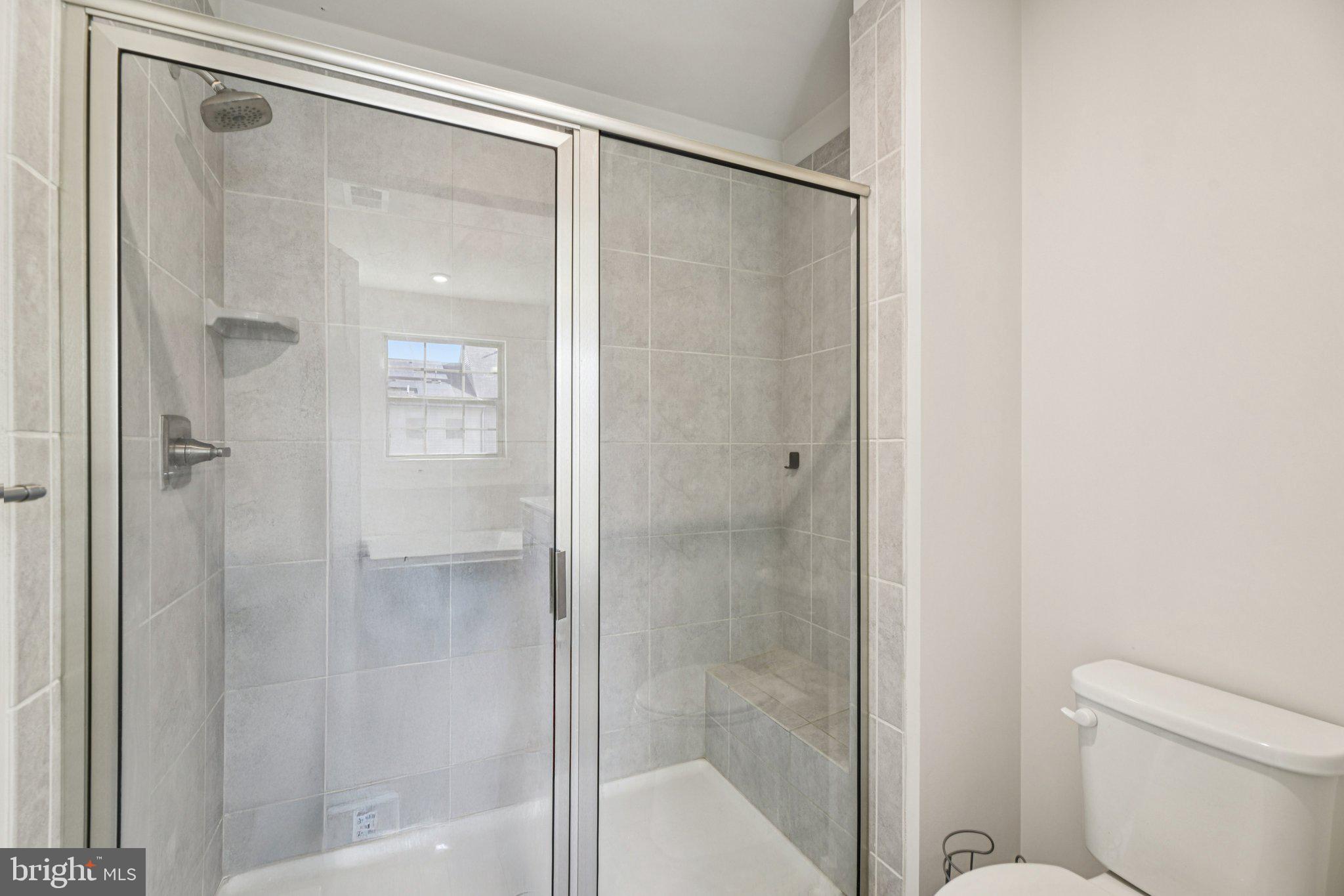 NORBOURNE PARK - Residential