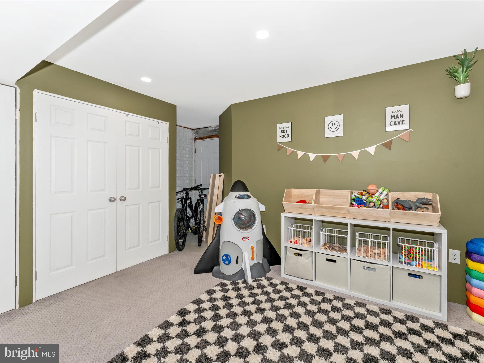 VILLAGE OF TALL OAKS - Residential