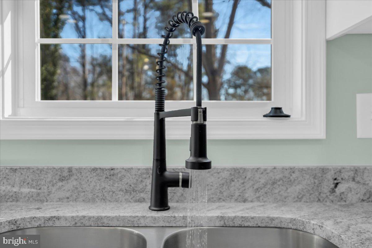 DUPONT ANNEX - Residential