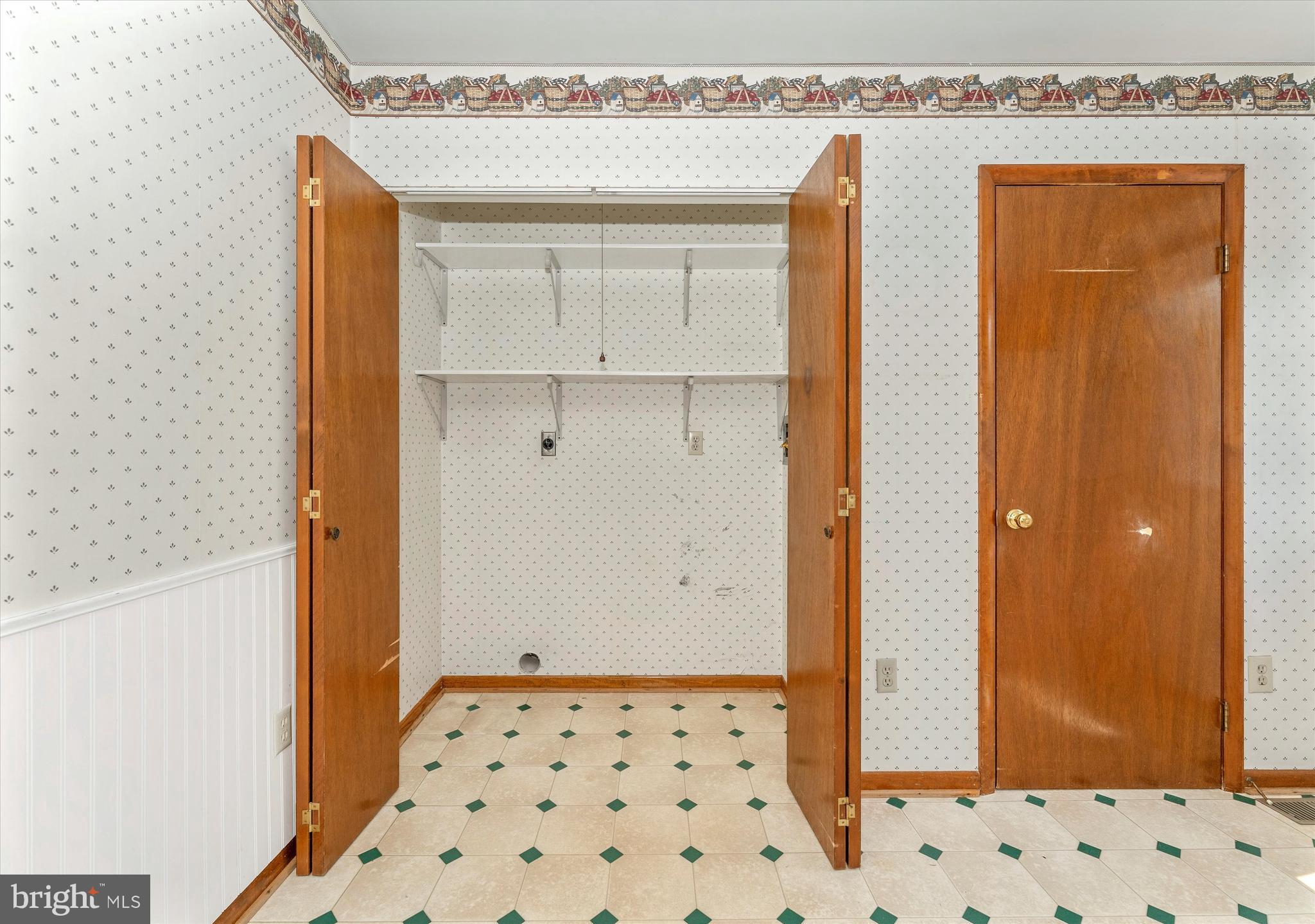 KINSEY HEIGHTS - Residential