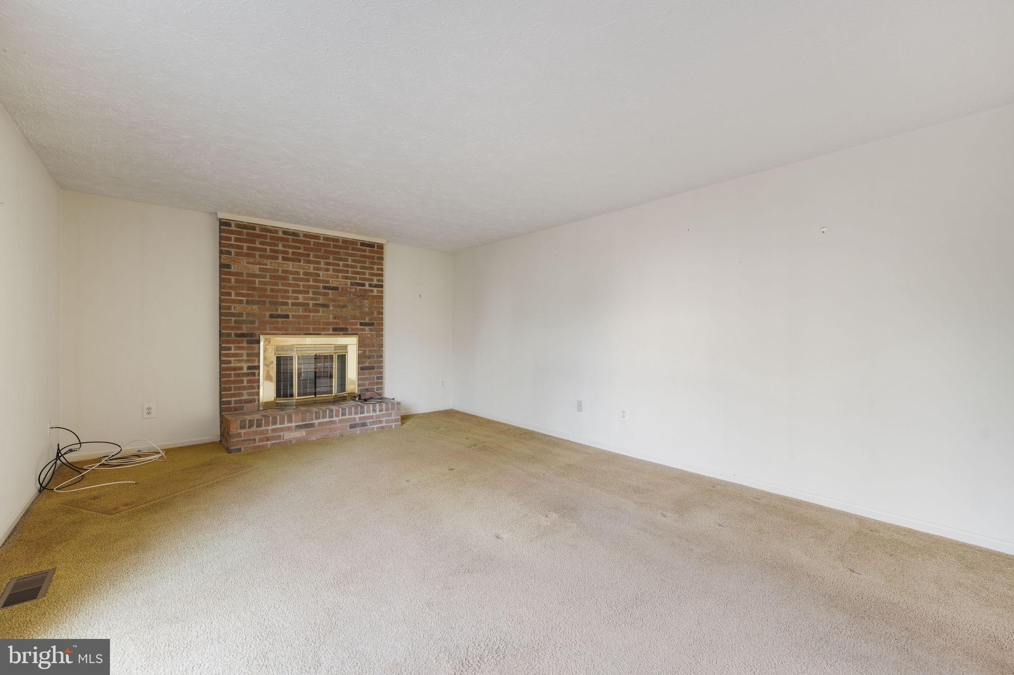 MONTCLAIR ST1 - Residential