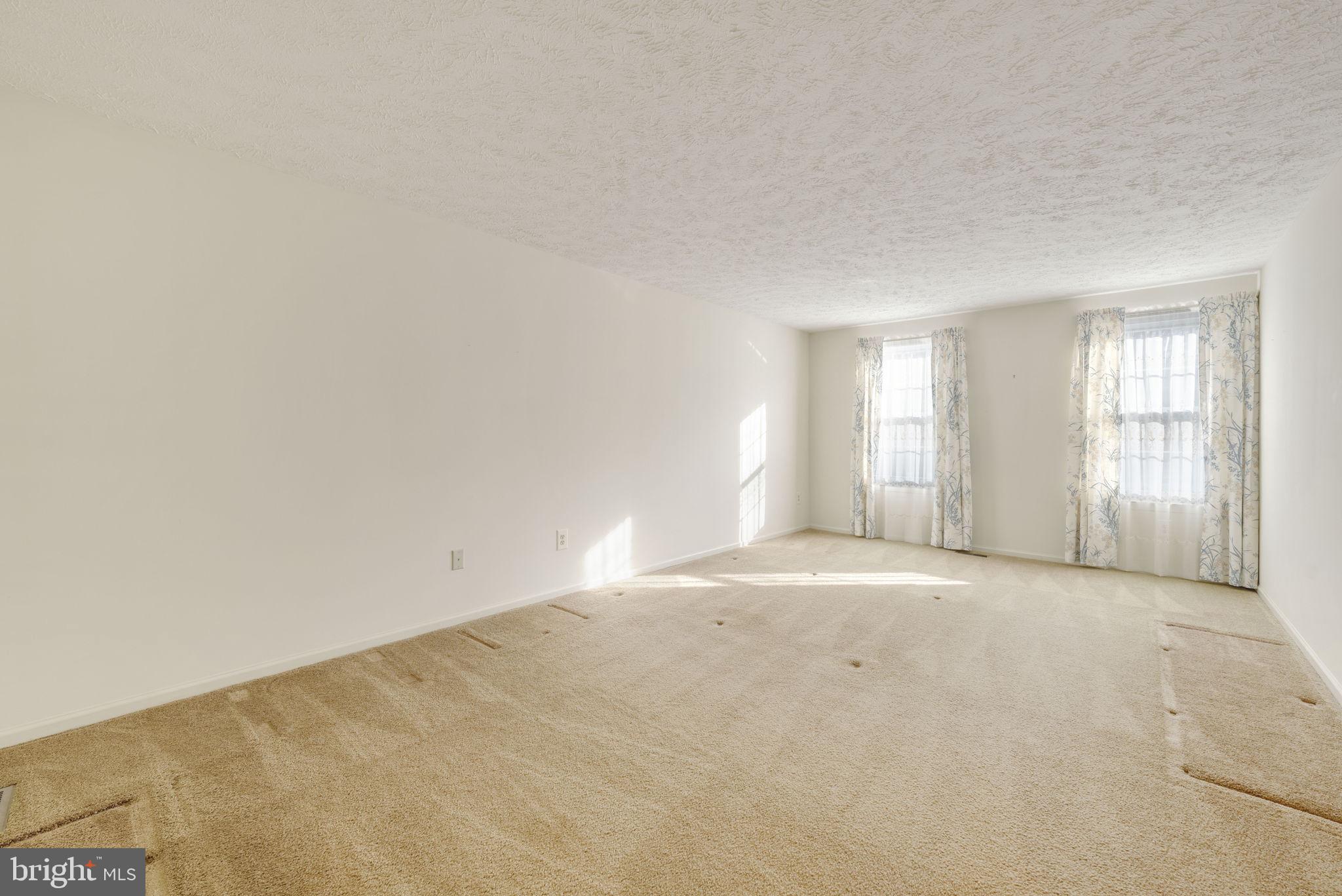 MONTCLAIR ST1 - Residential