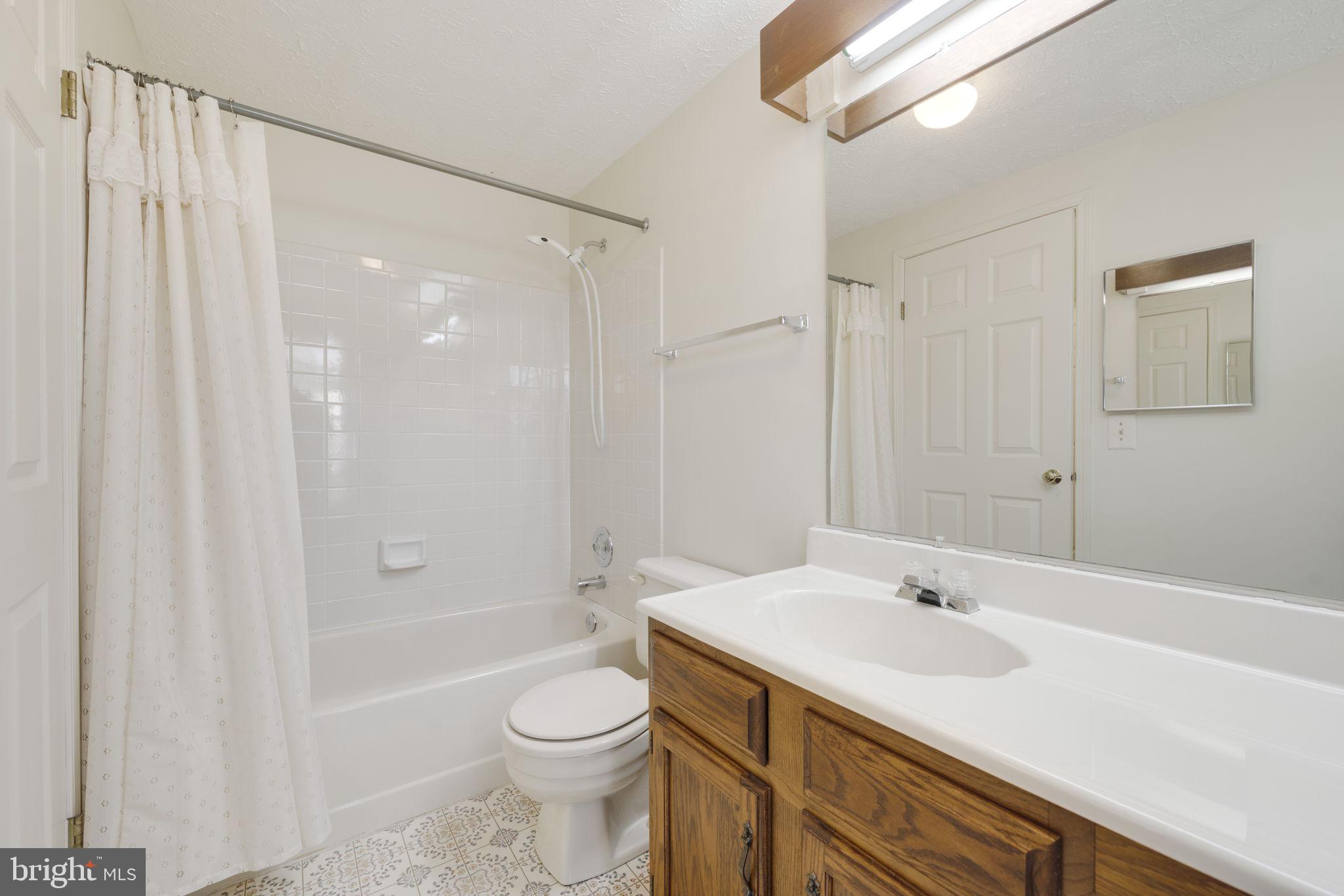 MONTCLAIR ST1 - Residential