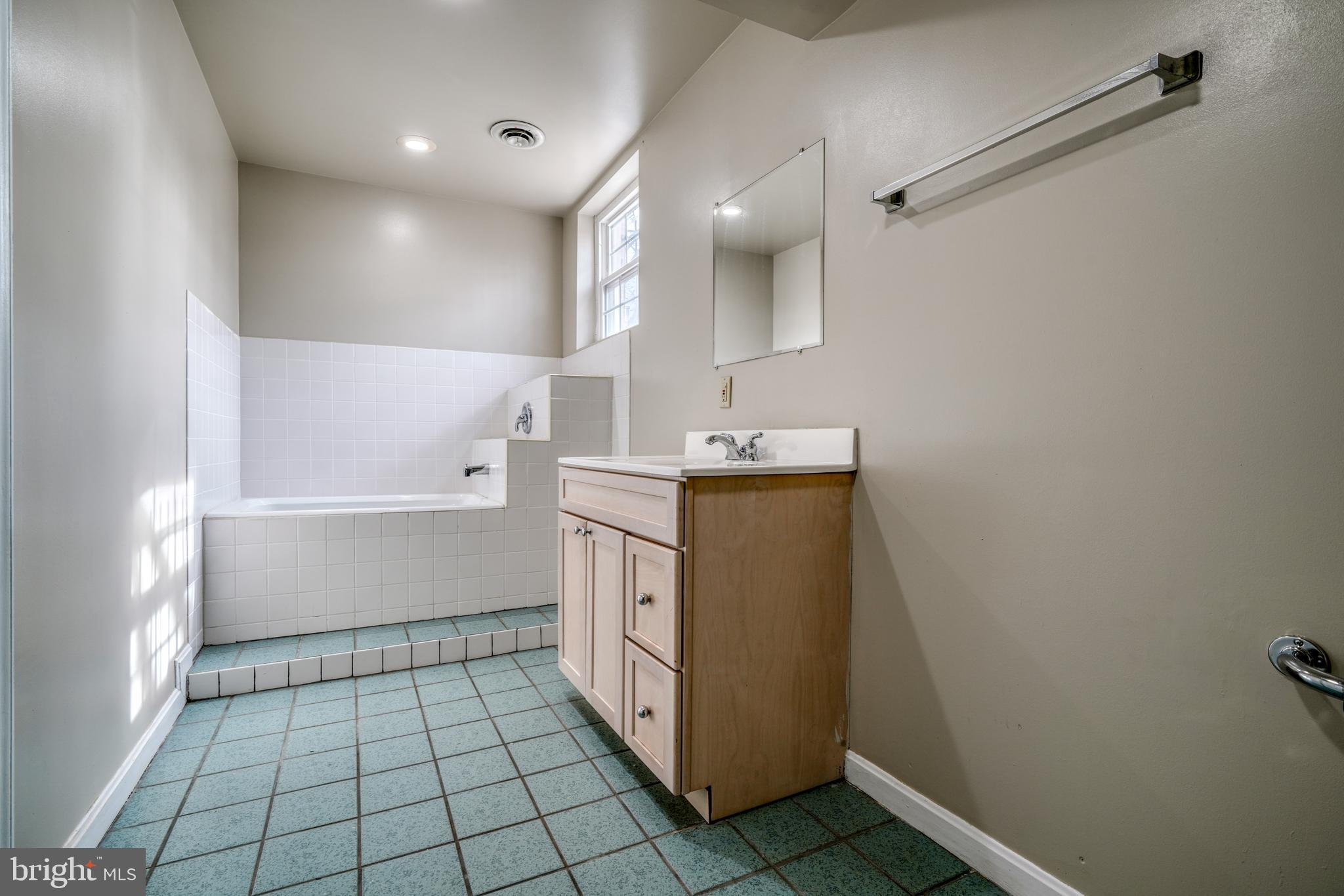 CANTON - Residential Lease