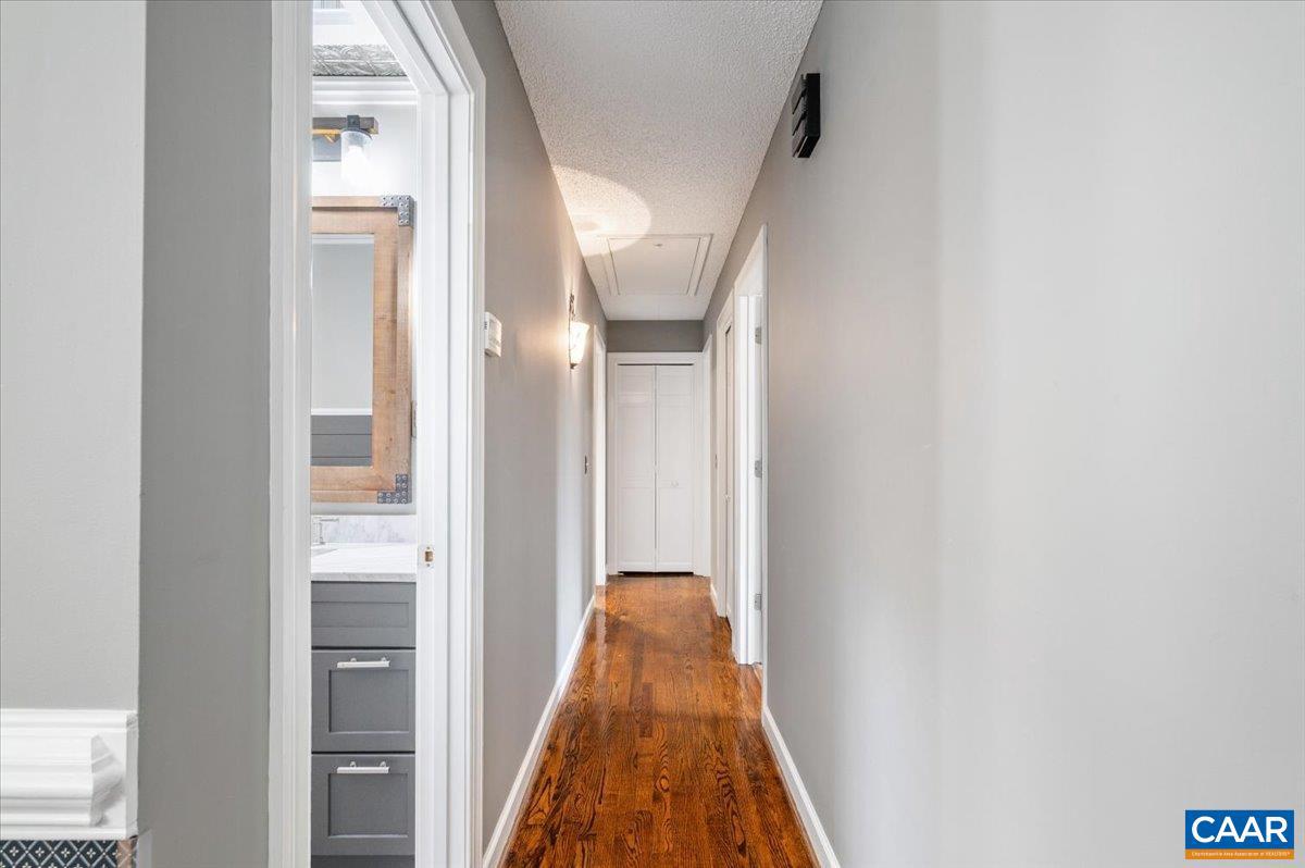 FOXWOOD - Residential