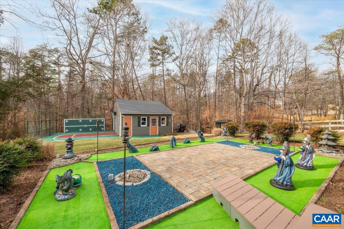 FOXWOOD - Residential