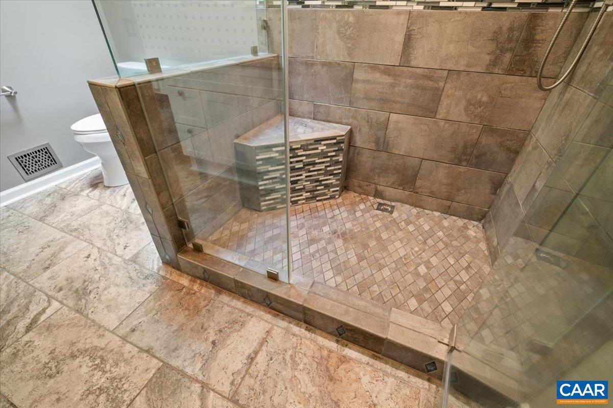 FOXWOOD - Residential