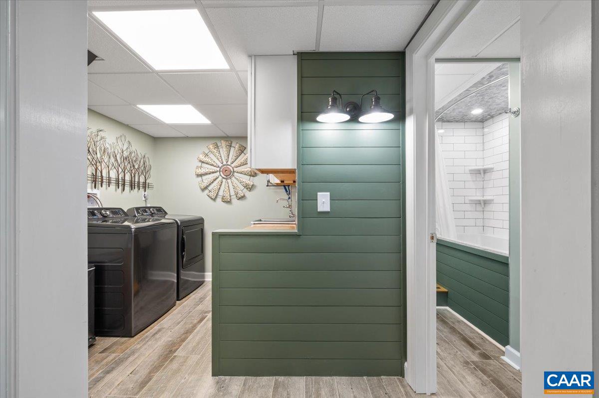 FOXWOOD - Residential