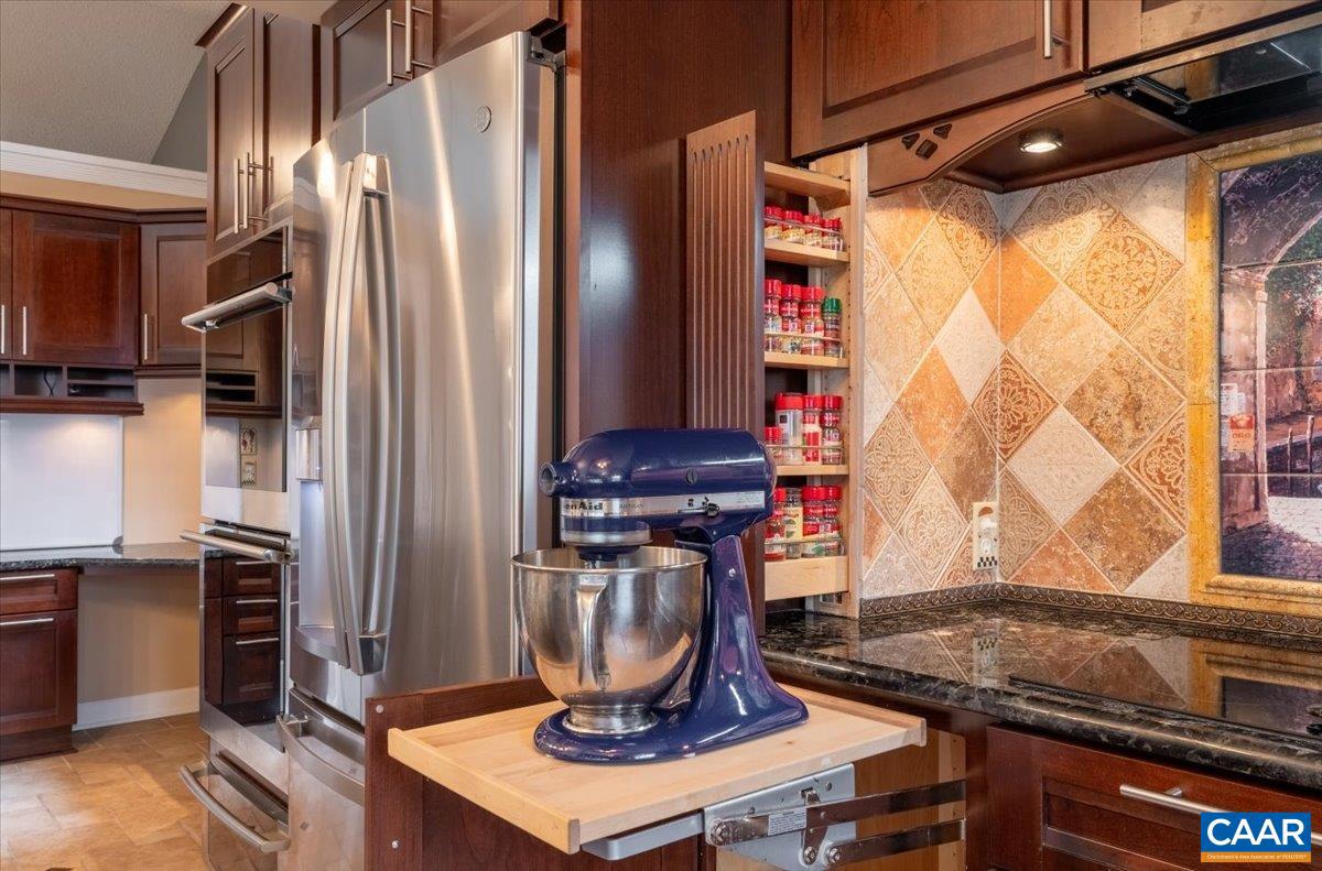 FOXWOOD - Residential